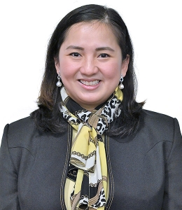 Dr. Kristine Lee